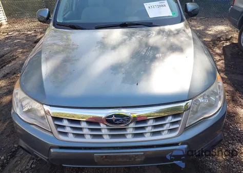 2012 Subaru Forester 2.5X Premium z USA, uszkodzony, nr VIN JF2SHADC3CH434884